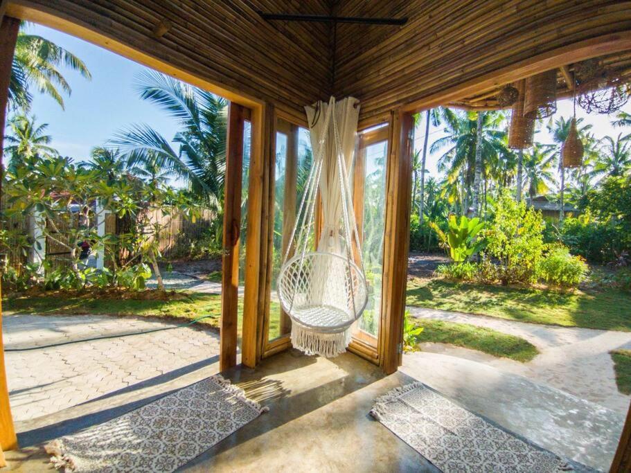The Bamboo Houses - Tropical Garden & Empty Beach General Luna  Zewnętrze zdjęcie