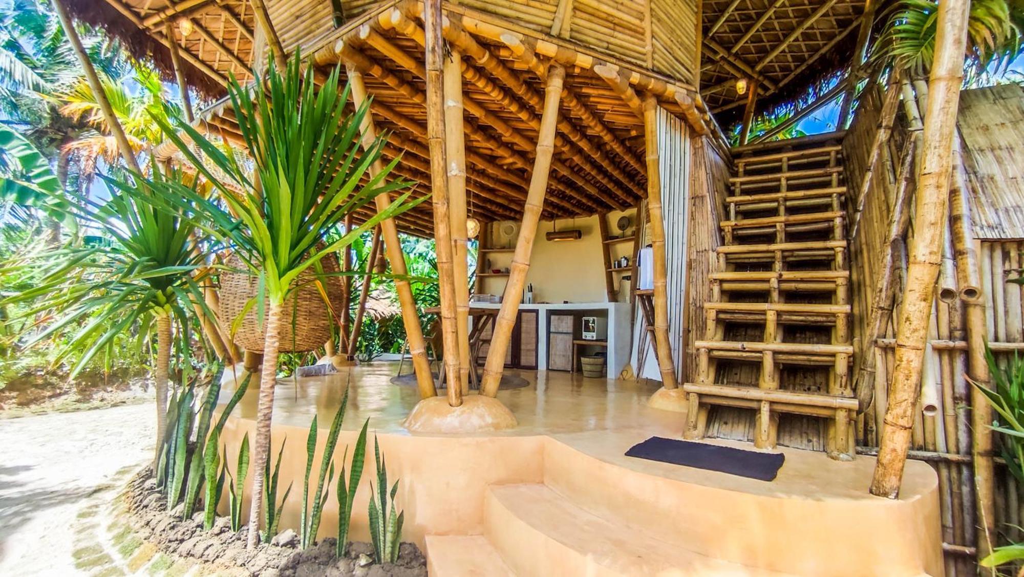 The Bamboo Houses - Tropical Garden & Empty Beach General Luna  Zewnętrze zdjęcie